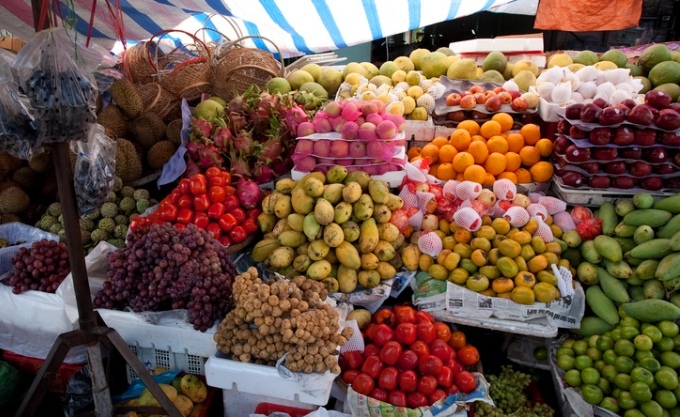 Цены на Овощи и фрукты на рынке Нячанга