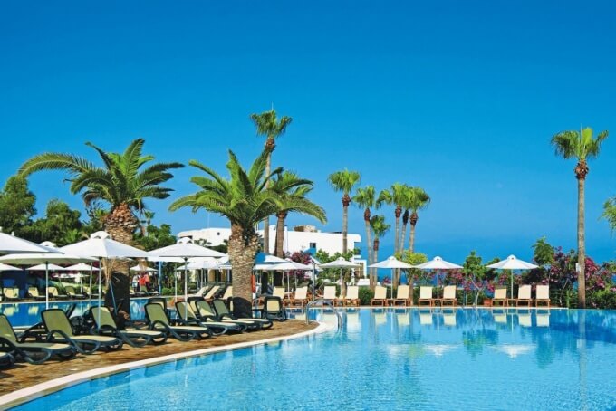 Лучшие отели Кипра для отдыха с детьми все включено - Айя-Напа