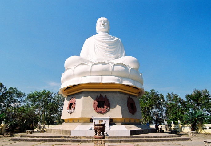 Обзорная экскурсия по Нячангу - пагода Лонг Шон