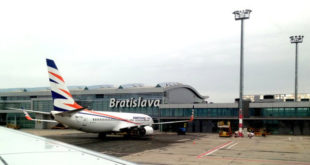 Как добраться из аэропорта Братиславы до центра города