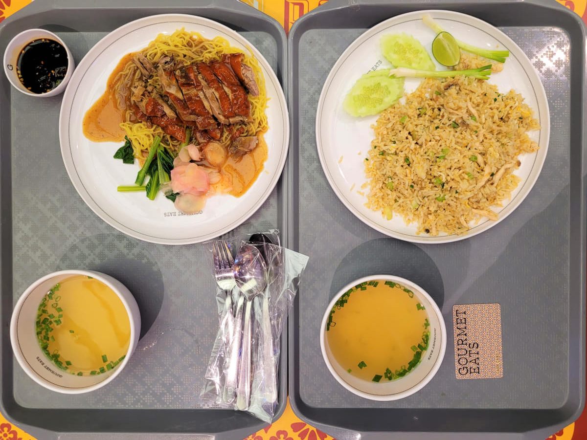 Еда на фудкорте в ТЦ SIam Paragon в Бангкоке