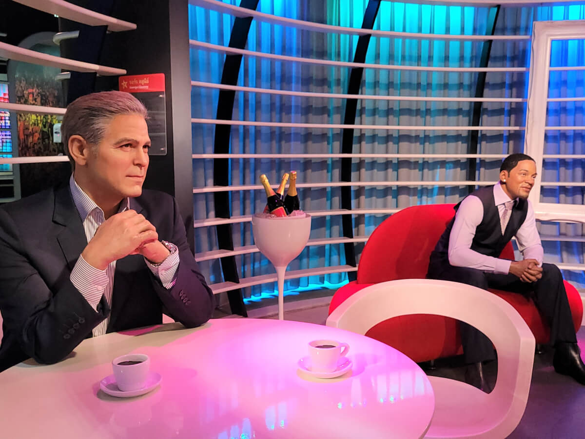 Джордж Клуни и Уилл Смит в музее мадам Тюссо